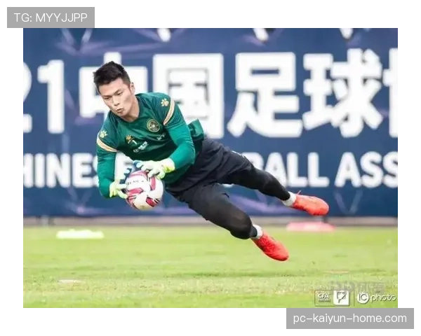 山东泰山高位压迫防守漏洞频现，防线稳定性面临严峻考验